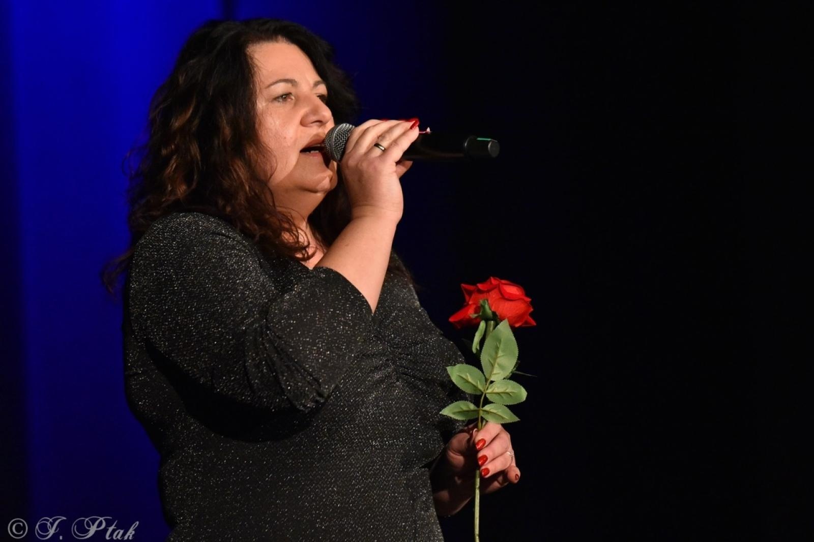 Zdjęcie w galerii na portalu naszraciborz.pl: Wieczór Otwartego Mikrofonu w Raciborzu – muzyka, taniec i poezja wiadomości z regionu