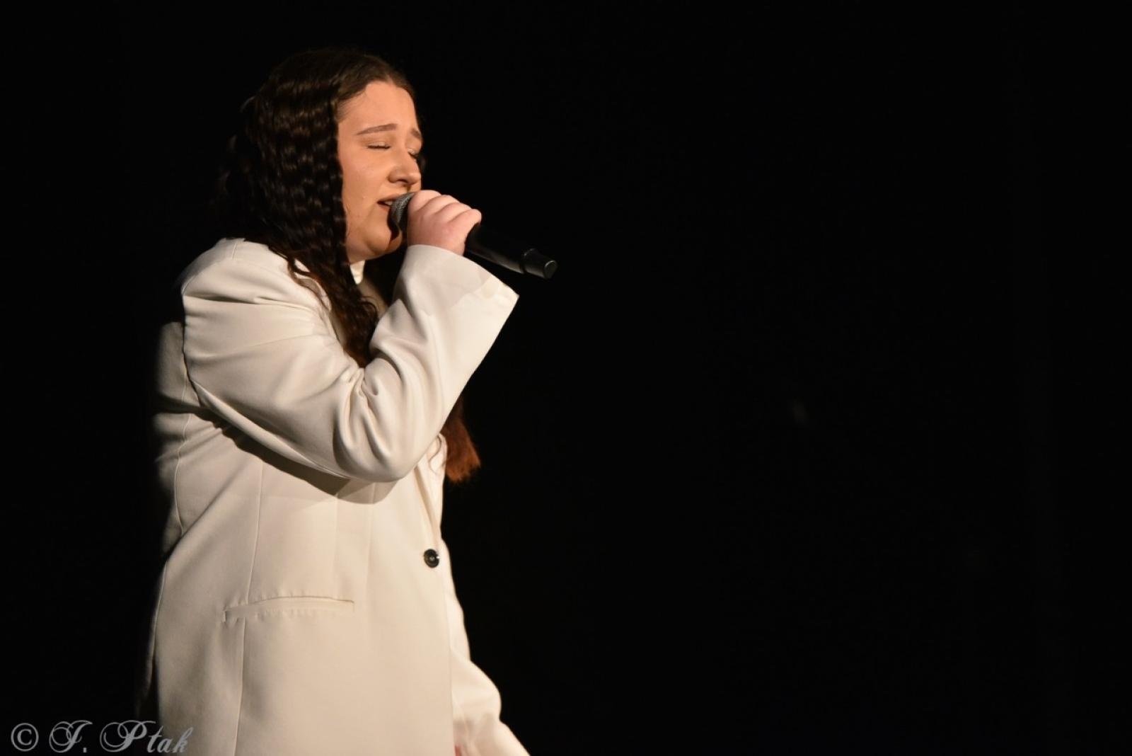 Zdjęcie w galerii na portalu naszraciborz.pl: Wieczór Otwartego Mikrofonu w Raciborzu – muzyka, taniec i poezja wiadomości z regionu