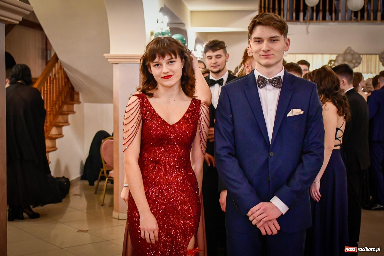 Zdjęcie w galerii na portalu naszraciborz.pl: Wielki bal studniówkowy ZSO nr 1 - I LO i Liceum Sztuk Plastycznych [FOTO i WIDEO] wiadomości z regionu