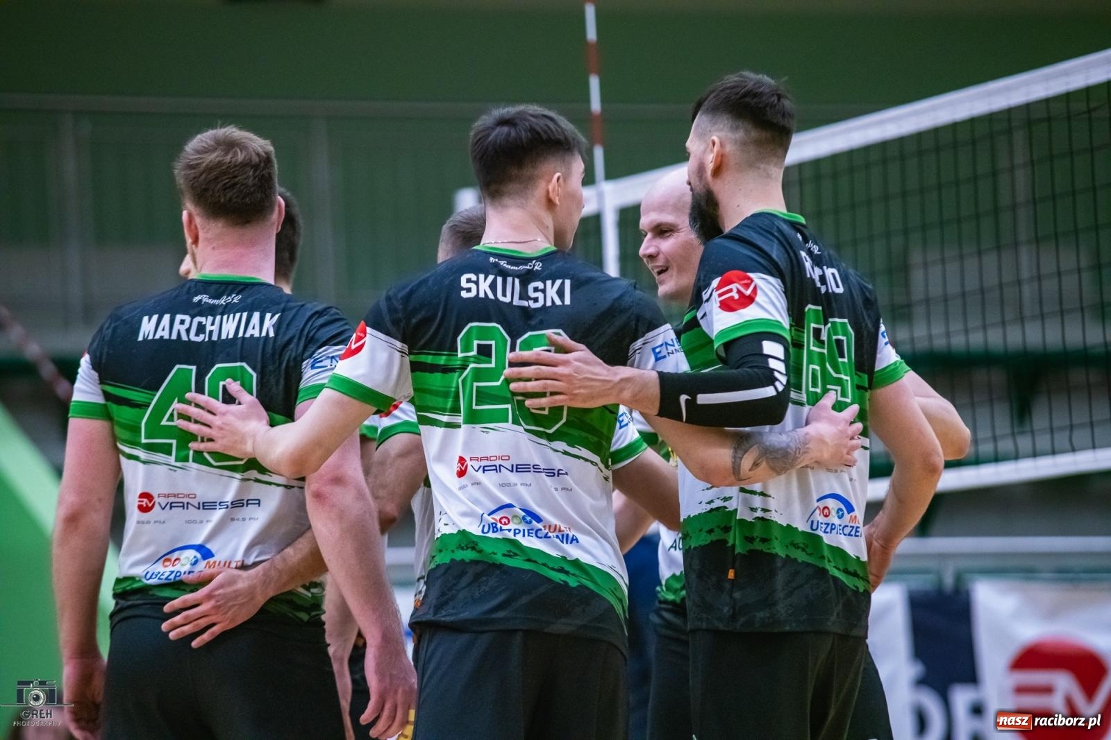 Zdjęcie w galerii na portalu naszraciborz.pl: KS Racibórz bez argumentów w starciu z Akademią Talentów Jastrzębskiego Węgla [FOTO] wiadomości z regionu