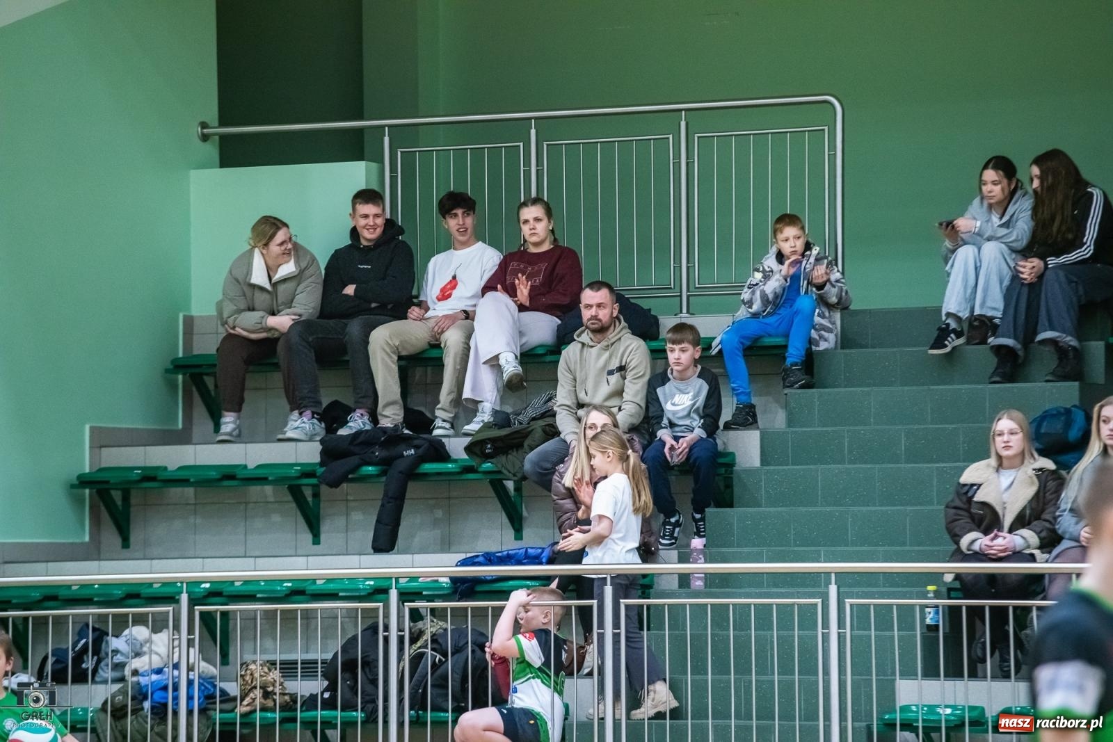 Zdjęcie w galerii na portalu naszraciborz.pl: KS Racibórz bez argumentów w starciu z Akademią Talentów Jastrzębskiego Węgla [FOTO] wiadomości z regionu