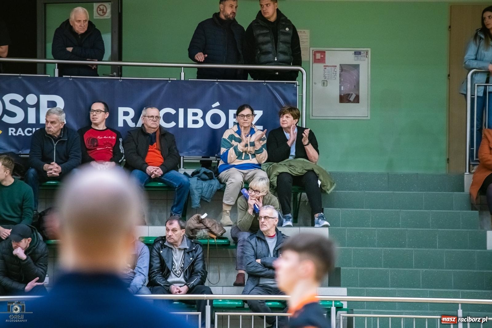 Zdjęcie w galerii na portalu naszraciborz.pl: KS Racibórz bez argumentów w starciu z Akademią Talentów Jastrzębskiego Węgla [FOTO] wiadomości z regionu