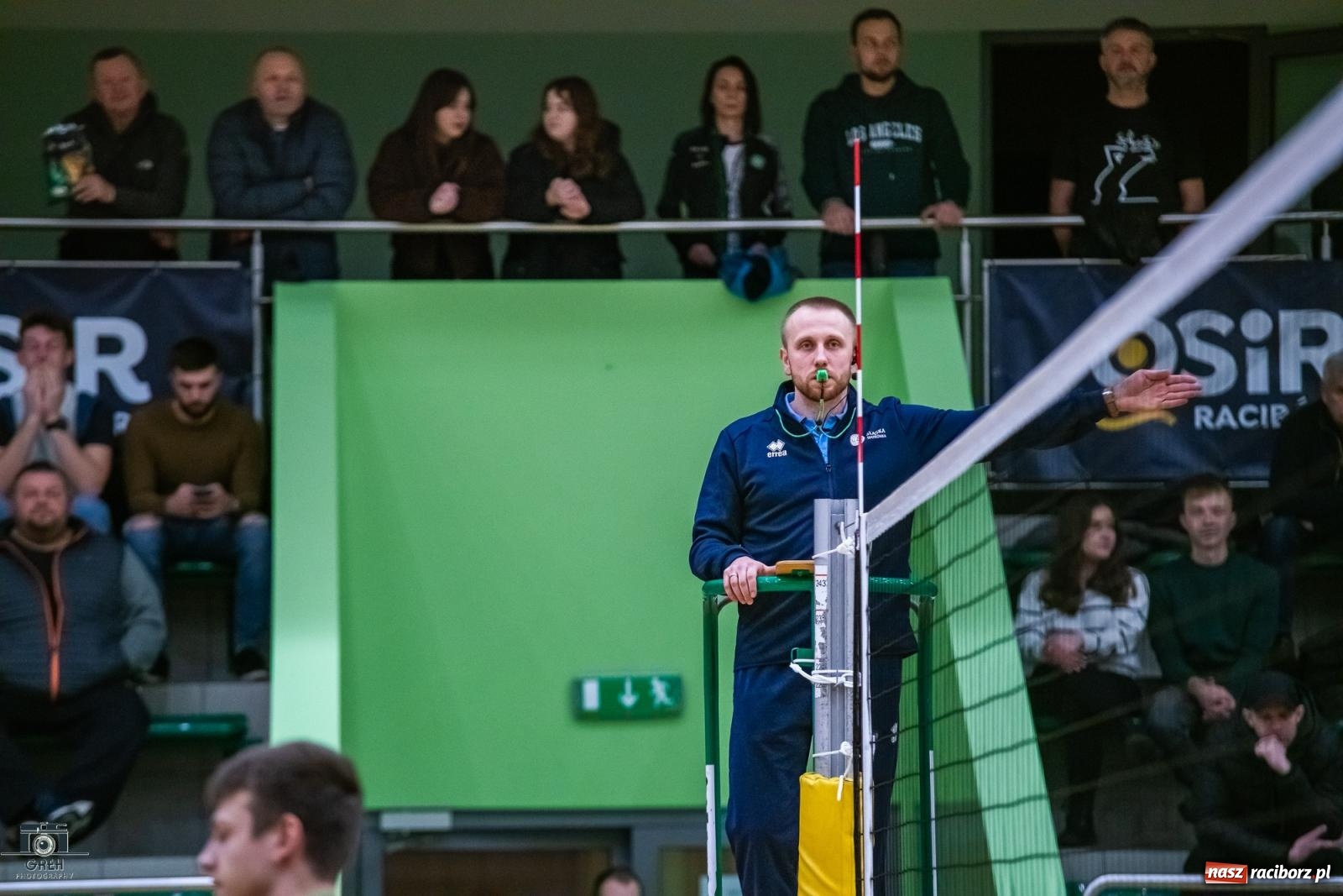 Zdjęcie w galerii na portalu naszraciborz.pl: KS Racibórz bez argumentów w starciu z Akademią Talentów Jastrzębskiego Węgla [FOTO] wiadomości z regionu