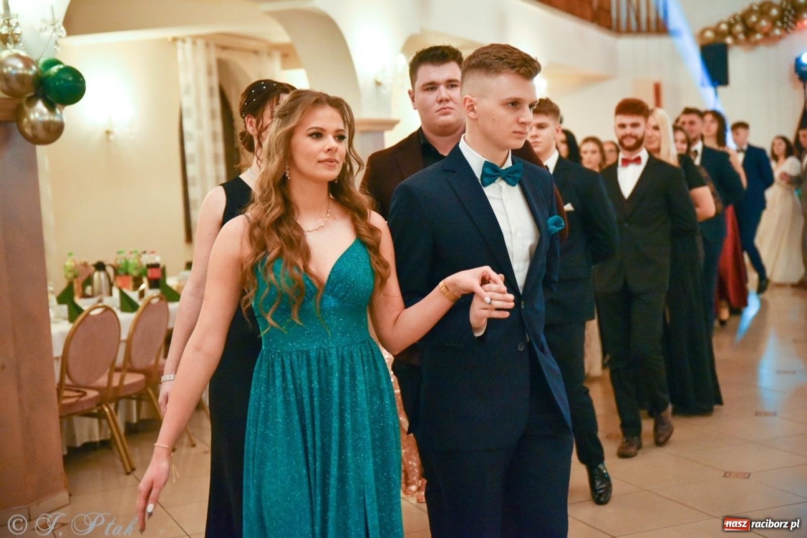 Zdjęcie w galerii na portalu naszraciborz.pl: Studniówka I LO i Liceum Sztuk Plastycznych na bis! wiadomości z regionu