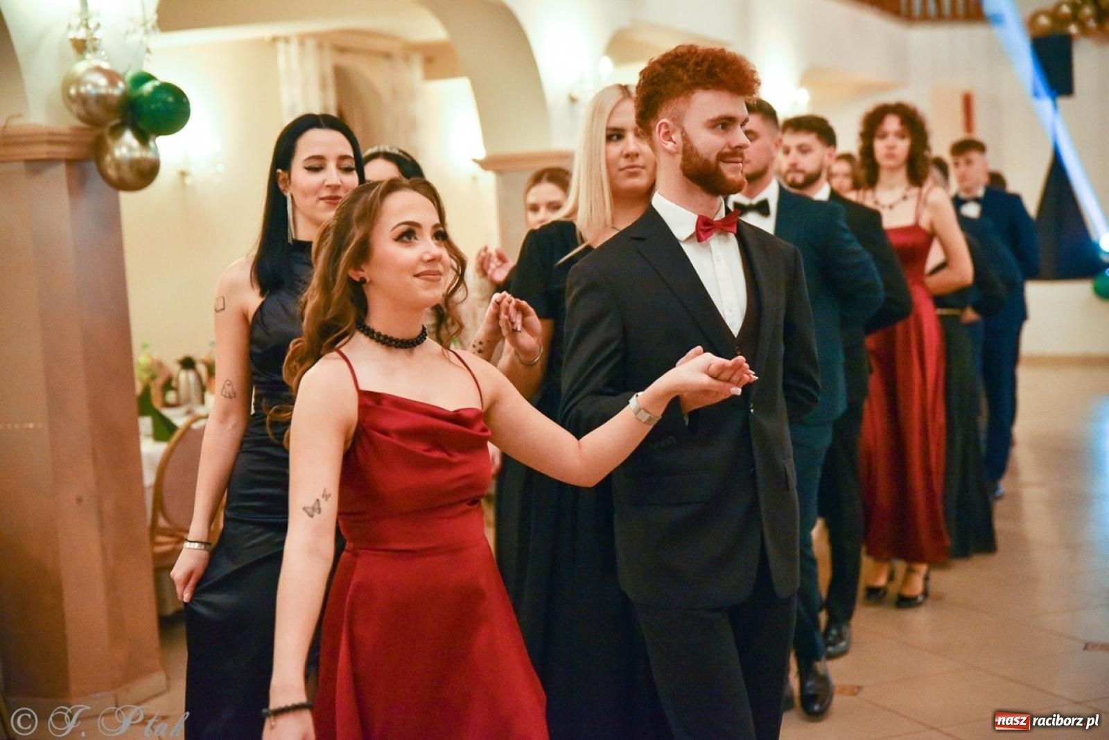 Zdjęcie w galerii na portalu naszraciborz.pl: Studniówka I LO i Liceum Sztuk Plastycznych na bis! wiadomości z regionu