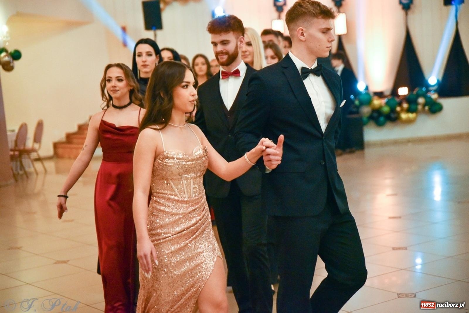 Zdjęcie w galerii na portalu naszraciborz.pl: Studniówka I LO i Liceum Sztuk Plastycznych na bis! wiadomości z regionu