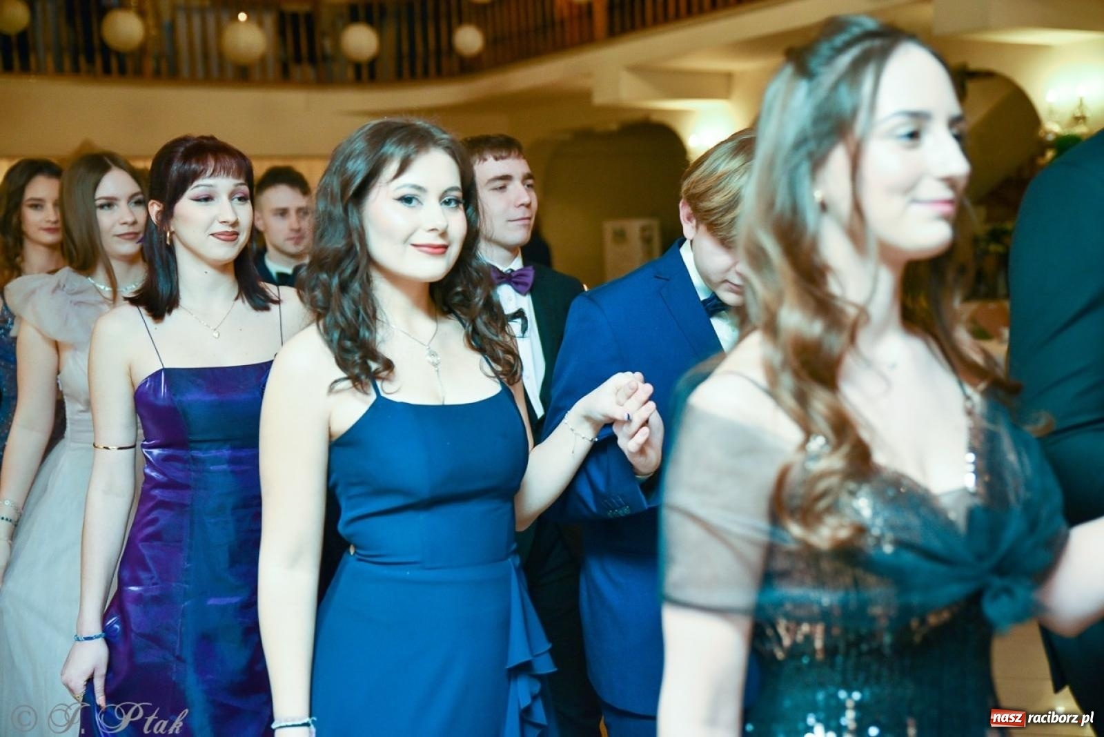 Zdjęcie w galerii na portalu naszraciborz.pl: Studniówka I LO i Liceum Sztuk Plastycznych na bis! wiadomości z regionu