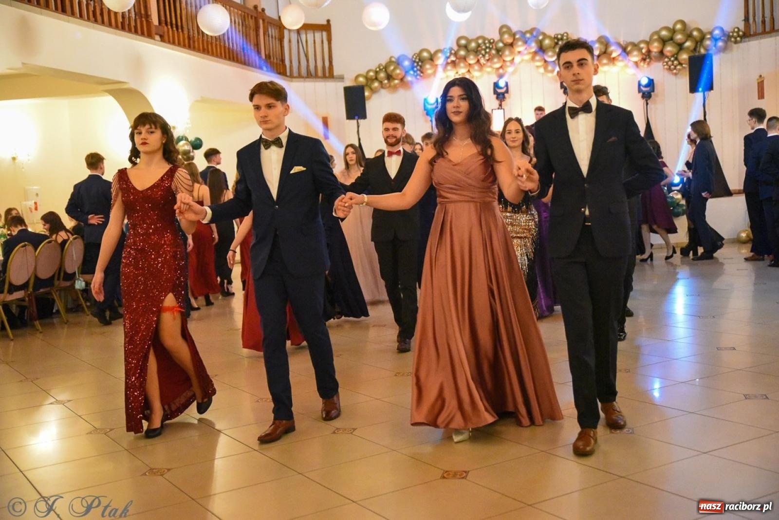 Zdjęcie w galerii na portalu naszraciborz.pl: Studniówka I LO i Liceum Sztuk Plastycznych na bis! wiadomości z regionu