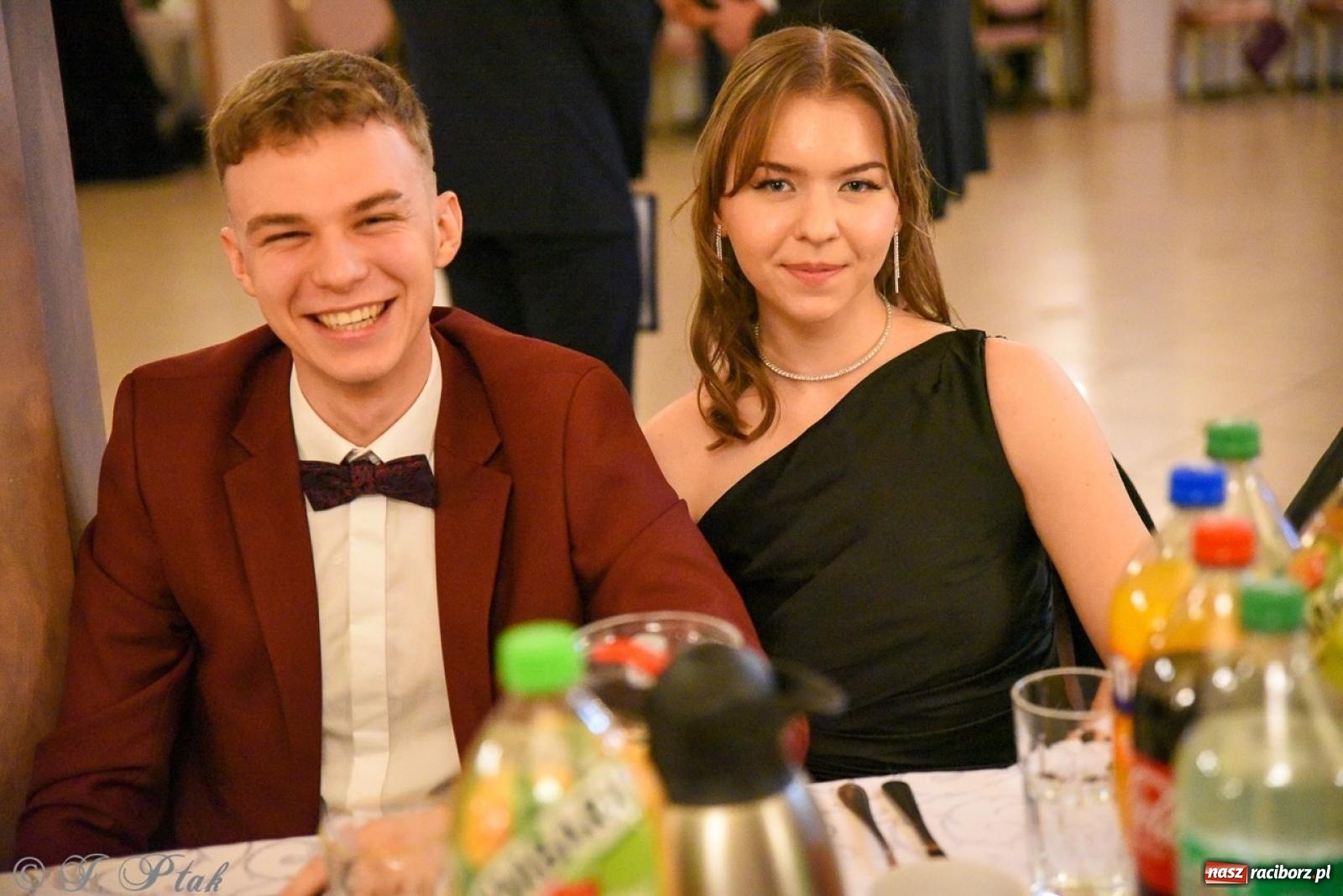 Zdjęcie w galerii na portalu naszraciborz.pl: Studniówka I LO i Liceum Sztuk Plastycznych na bis! wiadomości z regionu