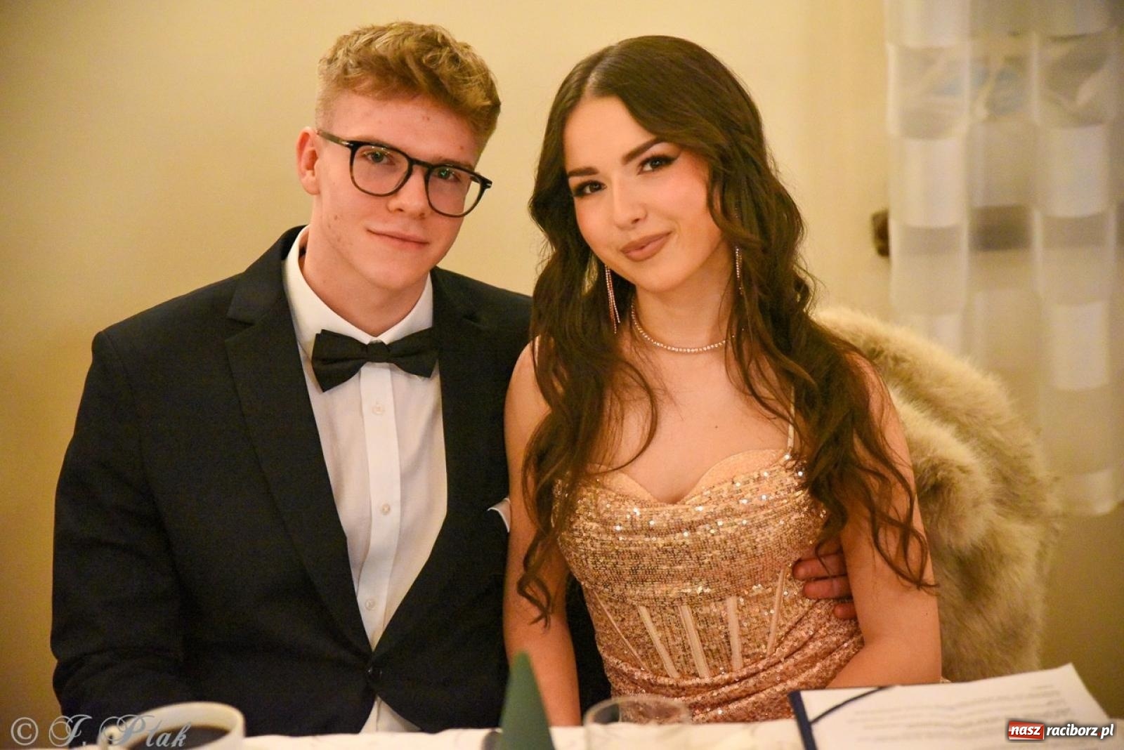 Zdjęcie w galerii na portalu naszraciborz.pl: Studniówka I LO i Liceum Sztuk Plastycznych na bis! wiadomości z regionu