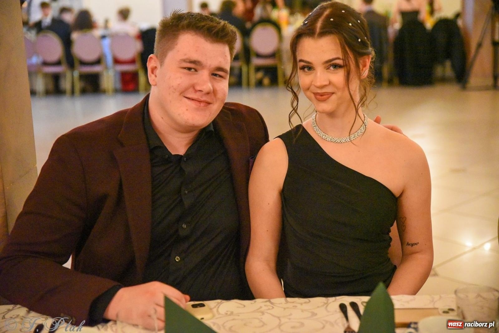 Zdjęcie w galerii na portalu naszraciborz.pl: Studniówka I LO i Liceum Sztuk Plastycznych na bis! wiadomości z regionu