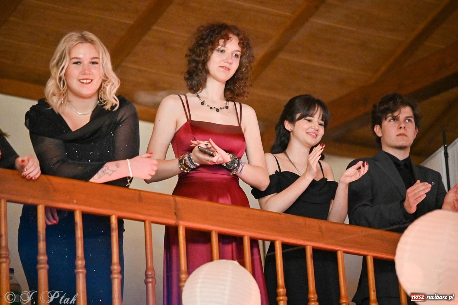 Zdjęcie w galerii na portalu naszraciborz.pl: Studniówka I LO i Liceum Sztuk Plastycznych na bis! wiadomości z regionu