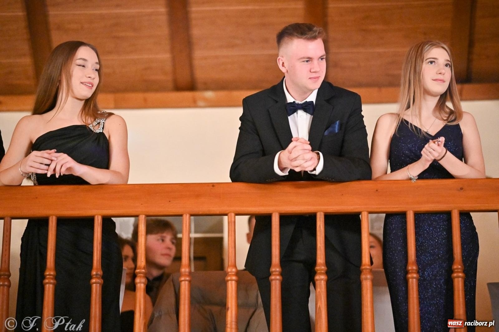 Zdjęcie w galerii na portalu naszraciborz.pl: Studniówka I LO i Liceum Sztuk Plastycznych na bis! wiadomości z regionu