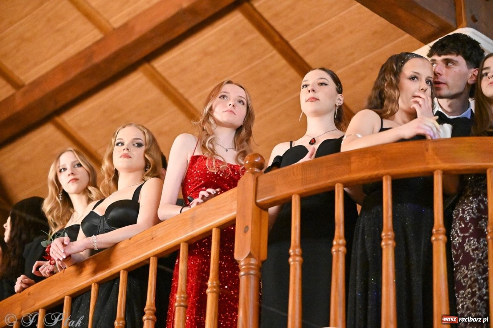 Zdjęcie w galerii na portalu naszraciborz.pl: Studniówka I LO i Liceum Sztuk Plastycznych na bis! wiadomości z regionu