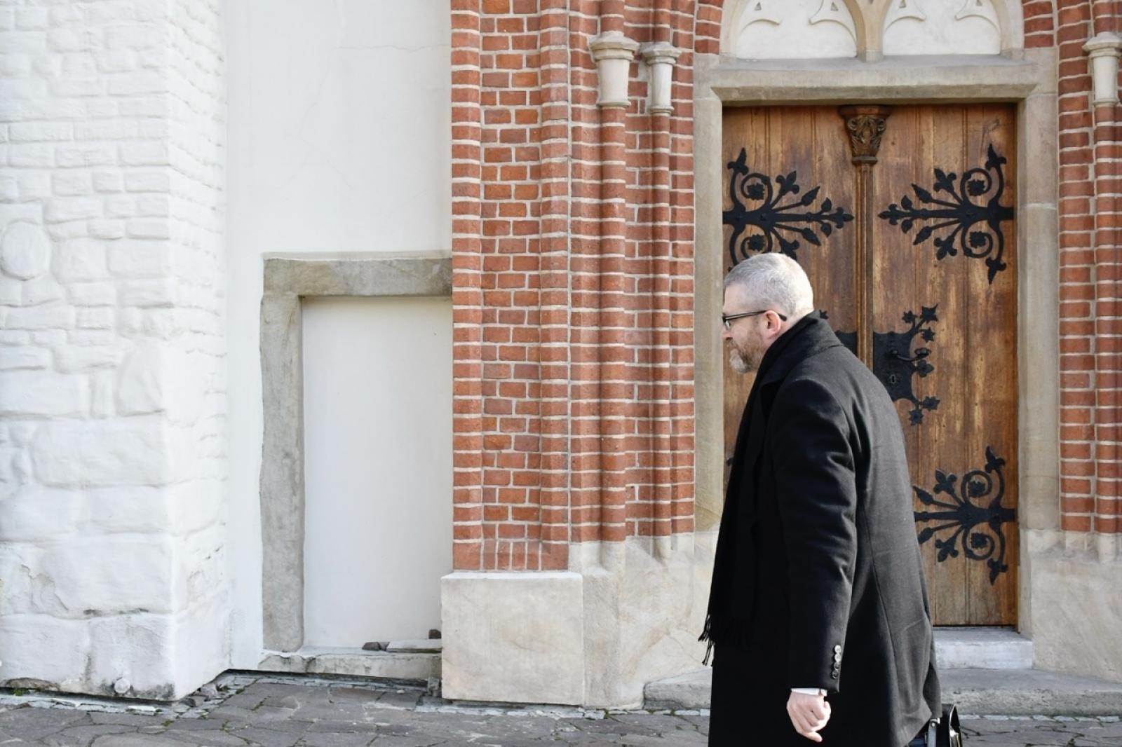 Zdjęcie w galerii na portalu naszraciborz.pl: Polska potrzebuje szerokiego frontu gaśnicowego. Grzegorz Braun w Raciborzu wiadomości z regionu