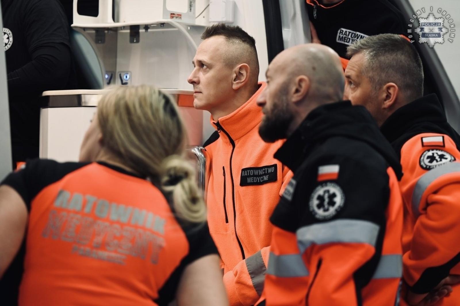 Zdjęcie w galerii na portalu naszraciborz.pl: Policja szkoli ratowników medycznych. Coraz częstsze ataki agresywnych pacjentów wiadomości z regionu