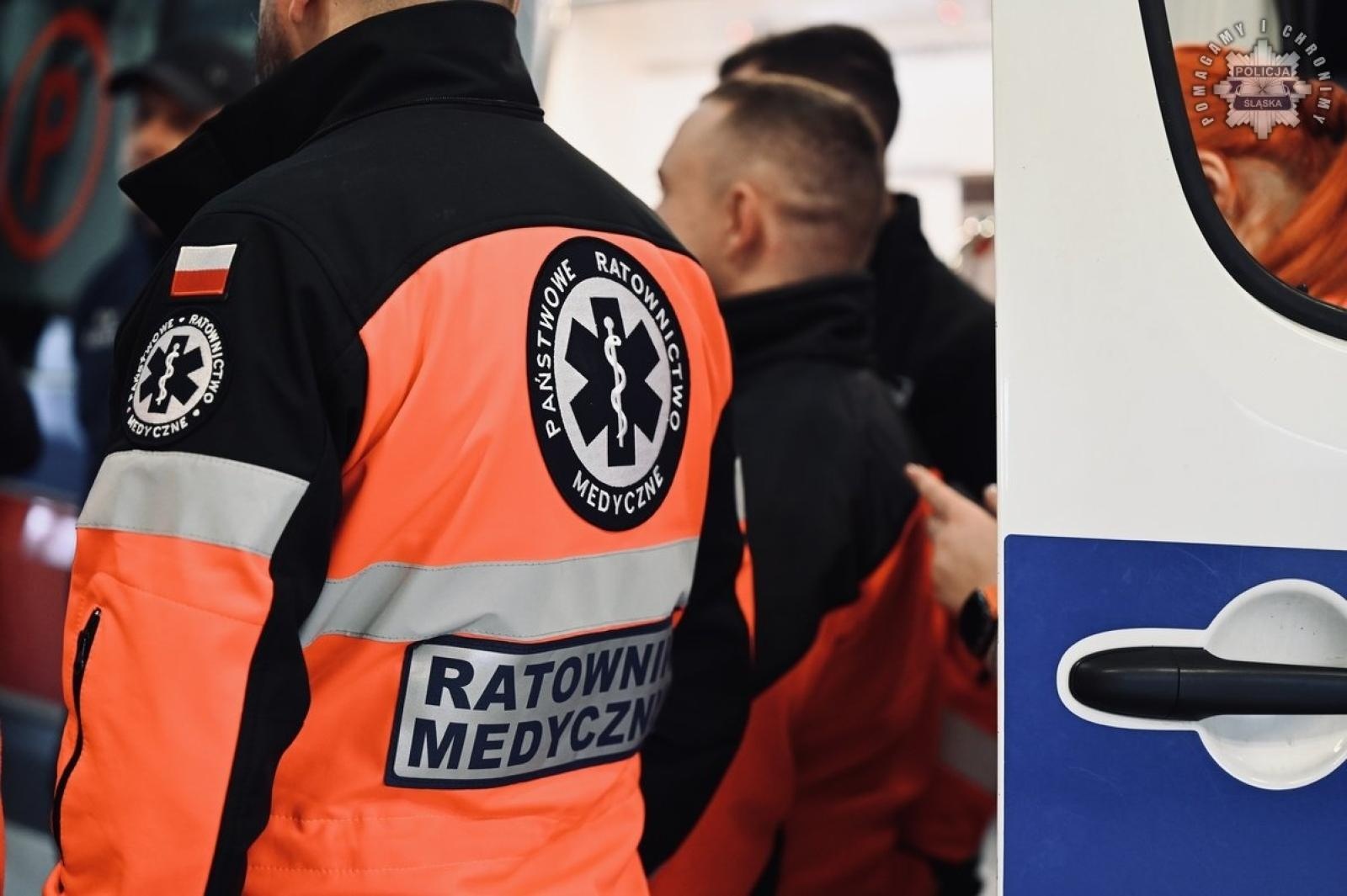 Zdjęcie w galerii na portalu naszraciborz.pl: Policja szkoli ratowników medycznych. Coraz częstsze ataki agresywnych pacjentów wiadomości z regionu