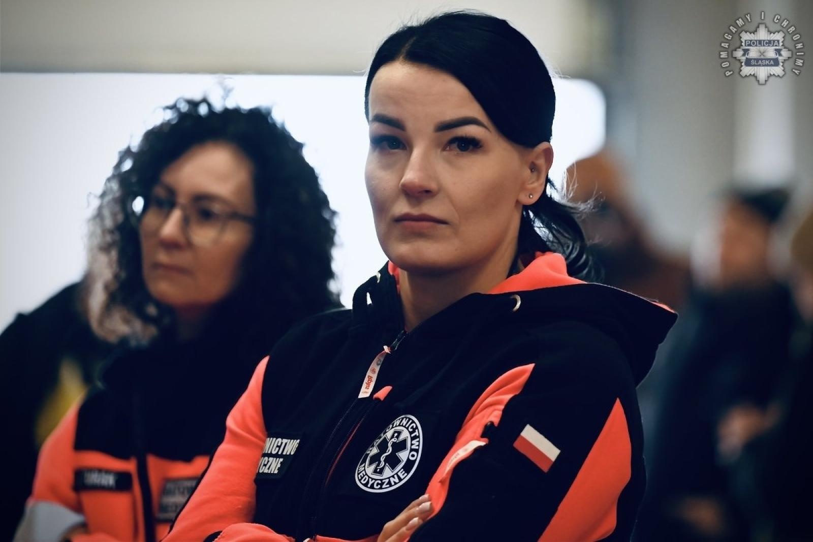 Zdjęcie w galerii na portalu naszraciborz.pl: Policja szkoli ratowników medycznych. Coraz częstsze ataki agresywnych pacjentów wiadomości z regionu