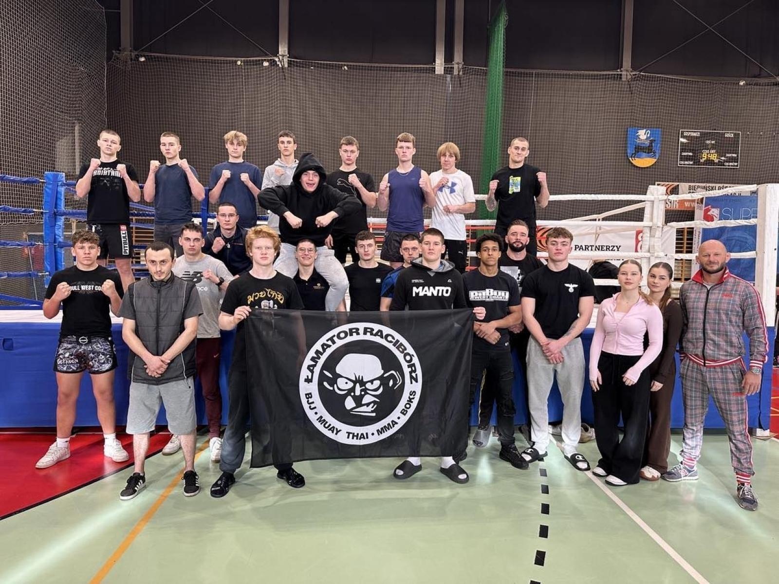 Zdjęcie w galerii na portalu naszraciborz.pl: Łamatorzy z sukcesem na gali w Bieruniu wiadomości z regionu