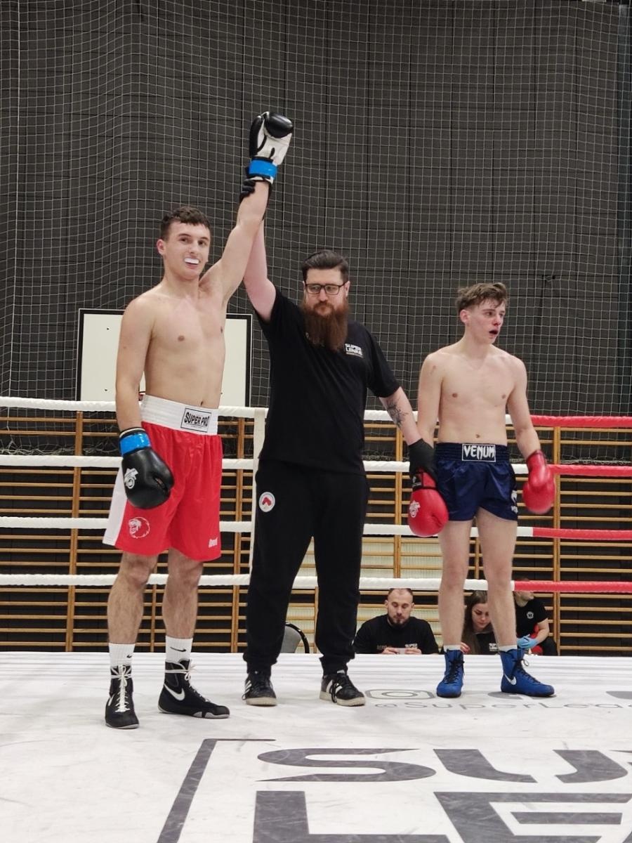 Zdjęcie w galerii na portalu naszraciborz.pl: Łamatorzy z sukcesem na gali w Bieruniu wiadomości z regionu