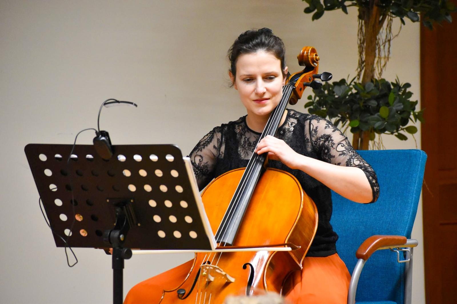 Zdjęcie w galerii na portalu naszraciborz.pl: Muzyczna podróż do świata bajek na raciborskim zamku wiadomości z regionu