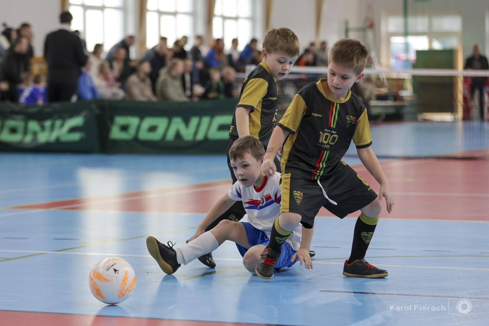 Zdjęcie w galerii na portalu naszraciborz.pl: Zacięta rywalizacja młodych piłkarzy w Krzanowicach [FOTO] wiadomości z regionu