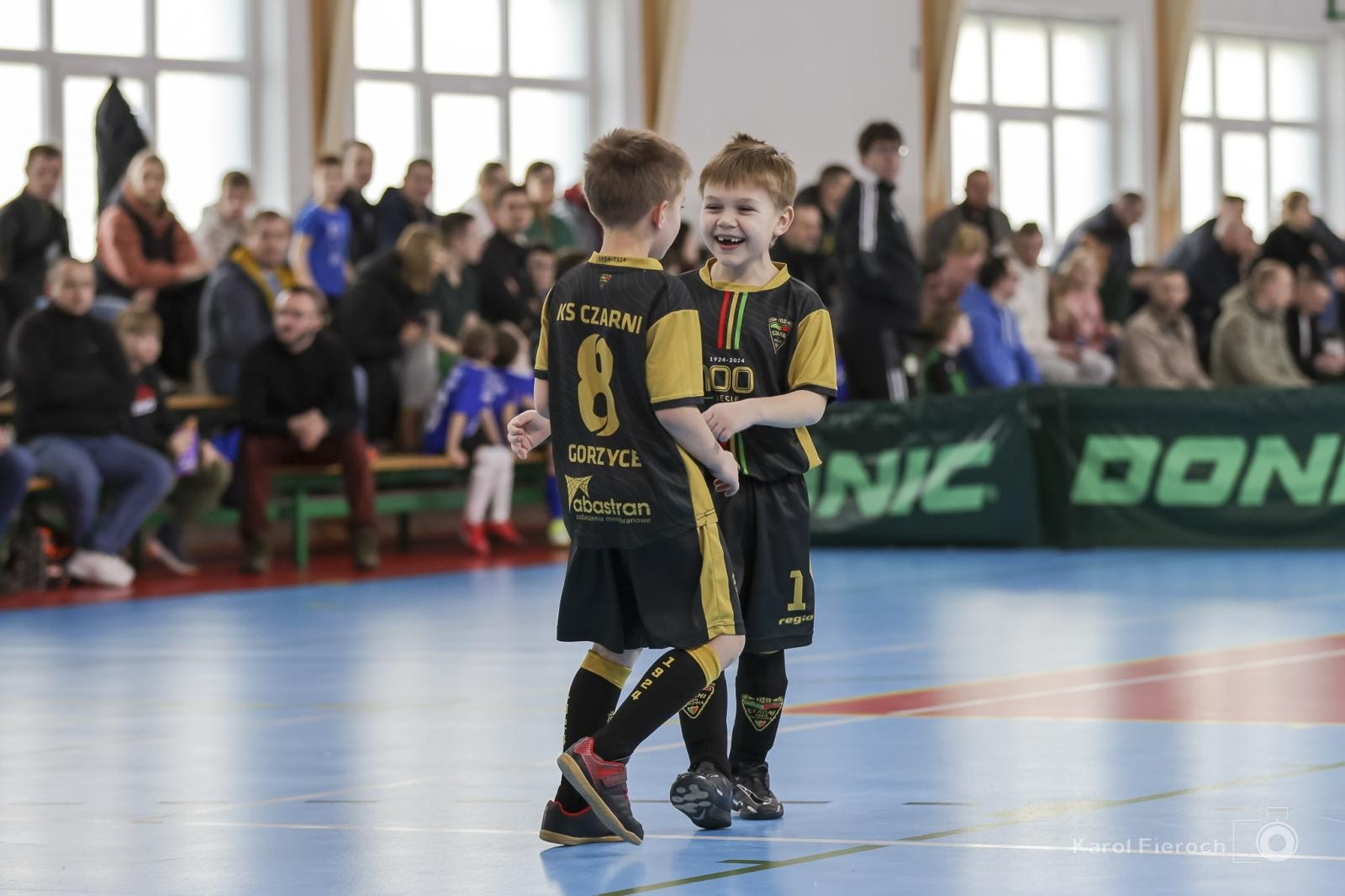 Zdjęcie w galerii na portalu naszraciborz.pl: Zacięta rywalizacja młodych piłkarzy w Krzanowicach [FOTO] wiadomości z regionu