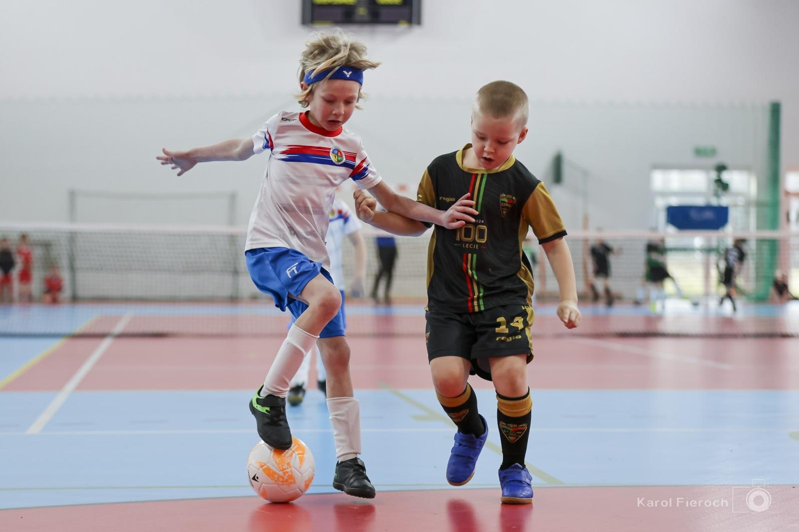 Zdjęcie w galerii na portalu naszraciborz.pl: Zacięta rywalizacja młodych piłkarzy w Krzanowicach [FOTO] wiadomości z regionu