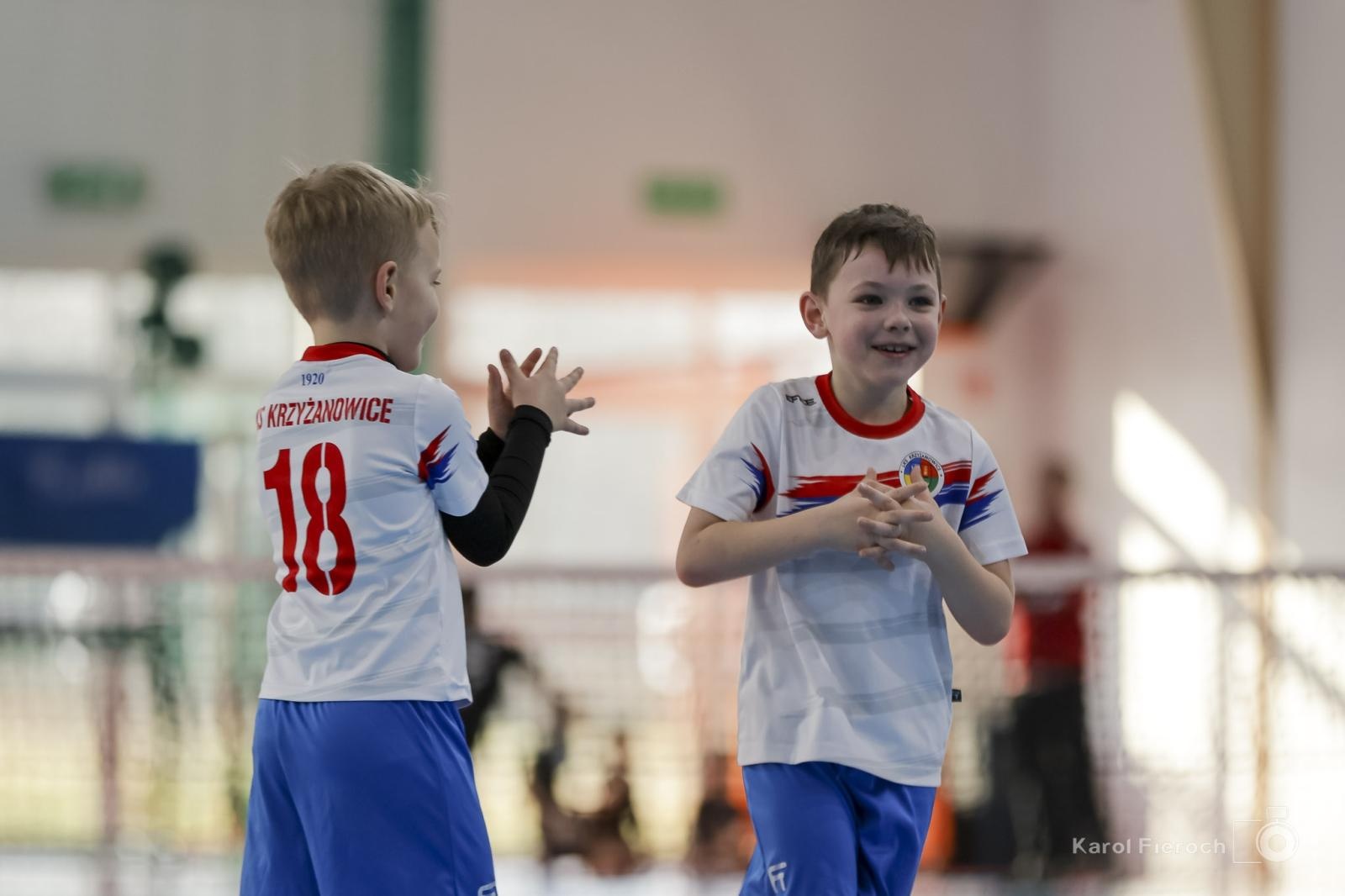Zdjęcie w galerii na portalu naszraciborz.pl: Zacięta rywalizacja młodych piłkarzy w Krzanowicach [FOTO] wiadomości z regionu