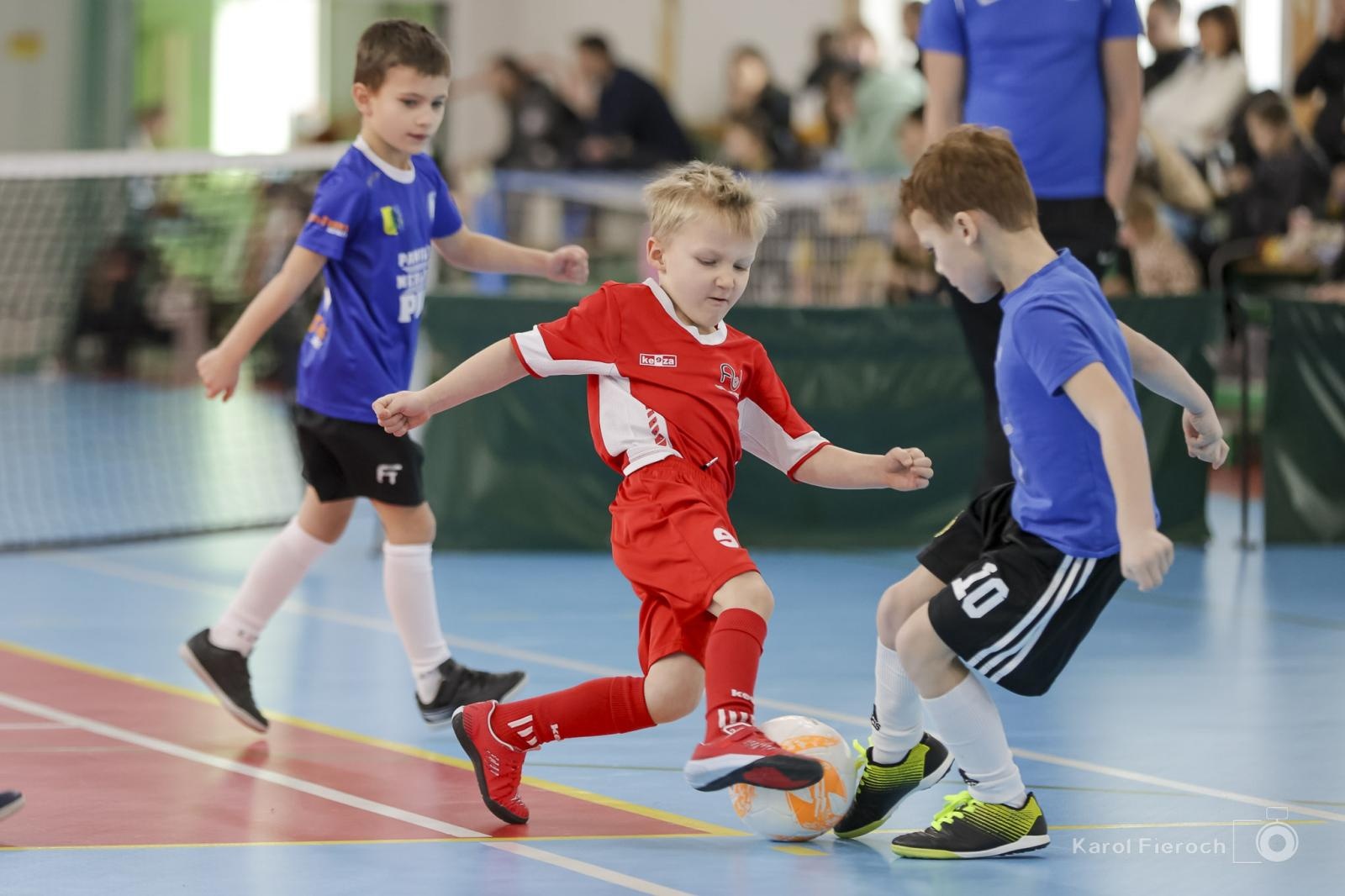 Zdjęcie w galerii na portalu naszraciborz.pl: Zacięta rywalizacja młodych piłkarzy w Krzanowicach [FOTO] wiadomości z regionu