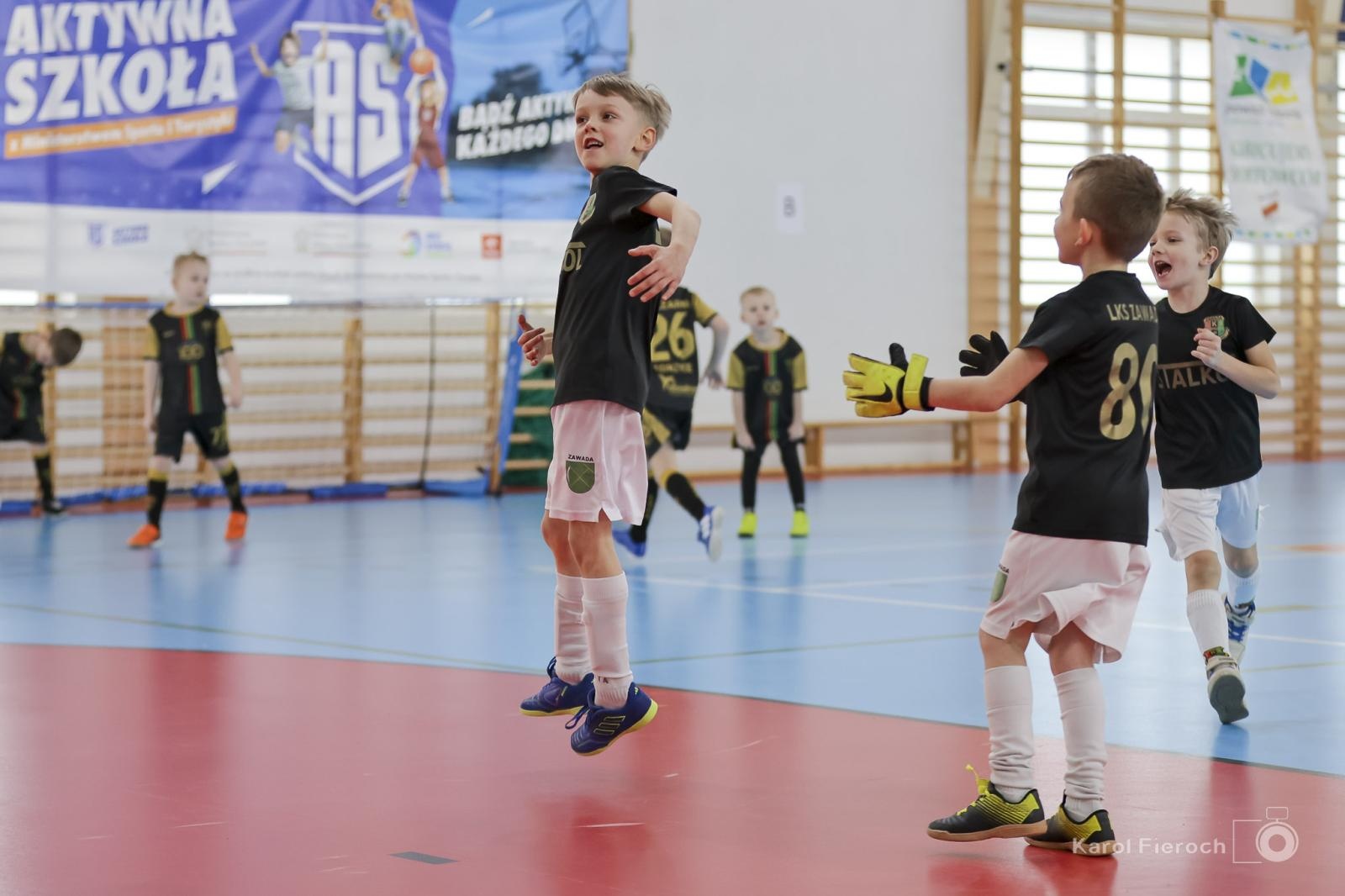 Zdjęcie w galerii na portalu naszraciborz.pl: Zacięta rywalizacja młodych piłkarzy w Krzanowicach [FOTO] wiadomości z regionu