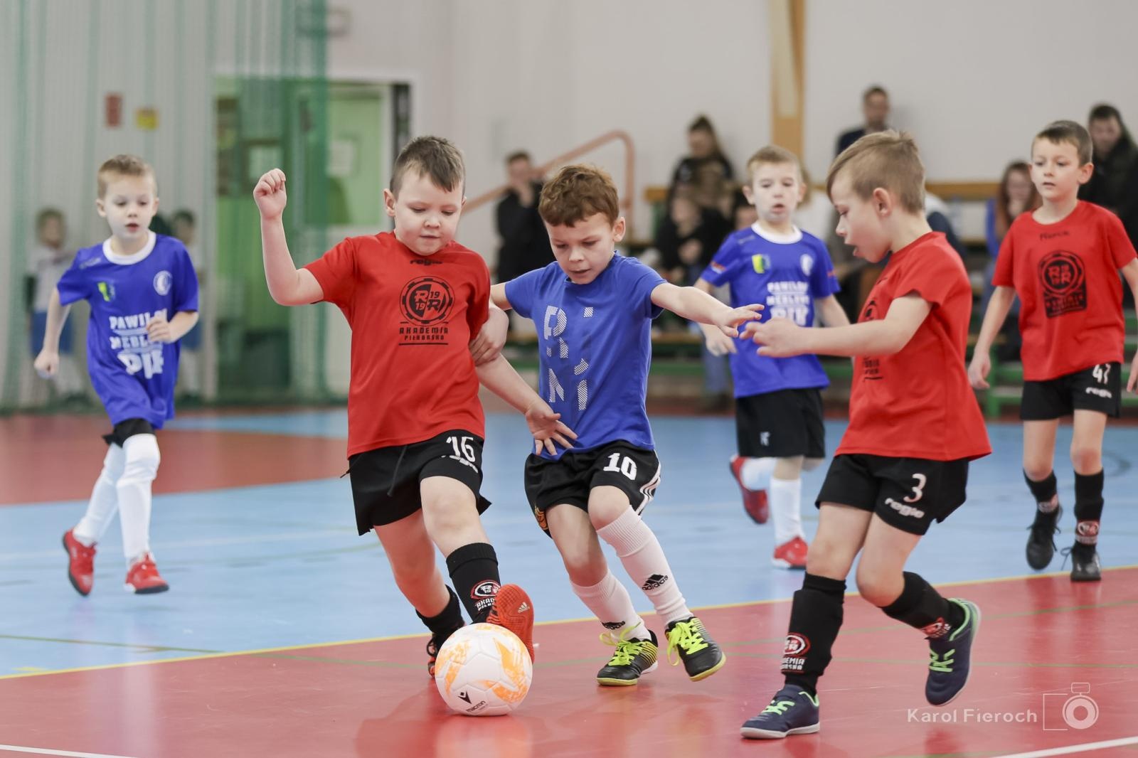 Zdjęcie w galerii na portalu naszraciborz.pl: Zacięta rywalizacja młodych piłkarzy w Krzanowicach [FOTO] wiadomości z regionu