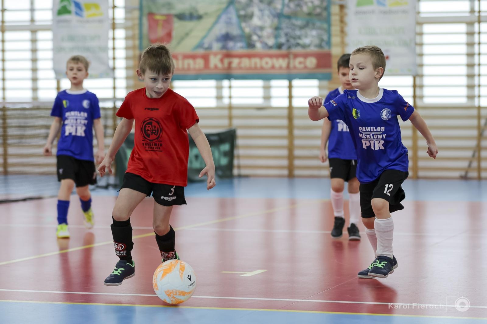 Zdjęcie w galerii na portalu naszraciborz.pl: Zacięta rywalizacja młodych piłkarzy w Krzanowicach [FOTO] wiadomości z regionu