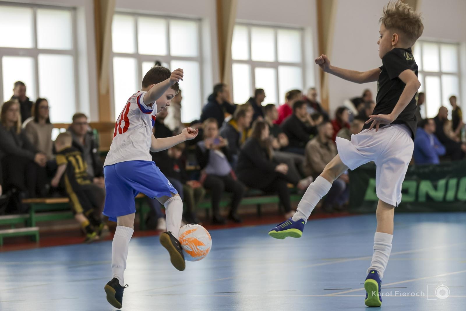 Zdjęcie w galerii na portalu naszraciborz.pl: Zacięta rywalizacja młodych piłkarzy w Krzanowicach [FOTO] wiadomości z regionu