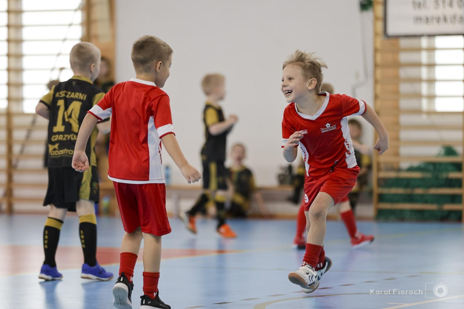 Zdjęcie w galerii na portalu naszraciborz.pl: Zacięta rywalizacja młodych piłkarzy w Krzanowicach [FOTO] wiadomości z regionu