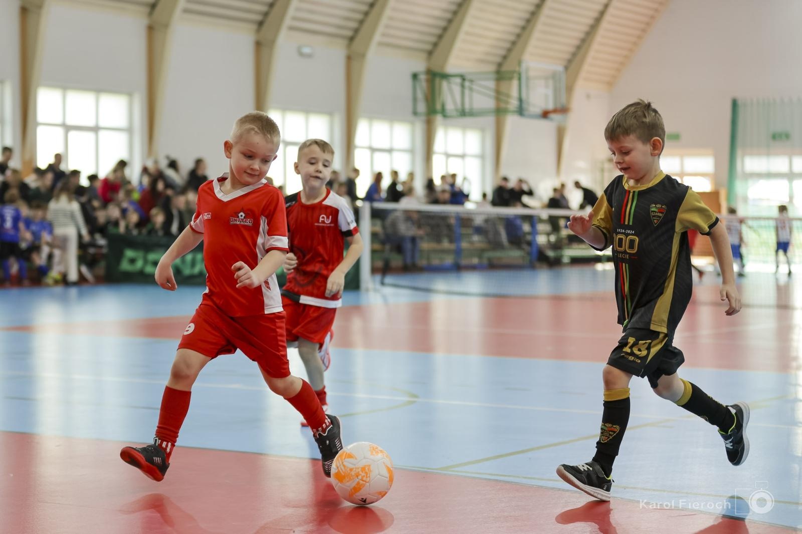 Zdjęcie w galerii na portalu naszraciborz.pl: Zacięta rywalizacja młodych piłkarzy w Krzanowicach [FOTO] wiadomości z regionu