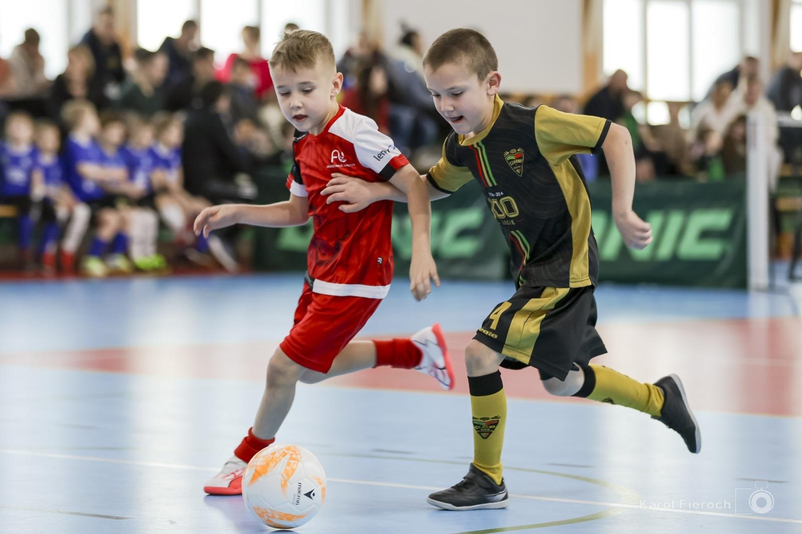Zdjęcie w galerii na portalu naszraciborz.pl: Zacięta rywalizacja młodych piłkarzy w Krzanowicach [FOTO] wiadomości z regionu