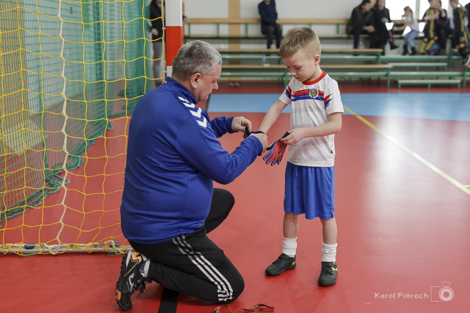 Zdjęcie w galerii na portalu naszraciborz.pl: Zacięta rywalizacja młodych piłkarzy w Krzanowicach [FOTO] wiadomości z regionu