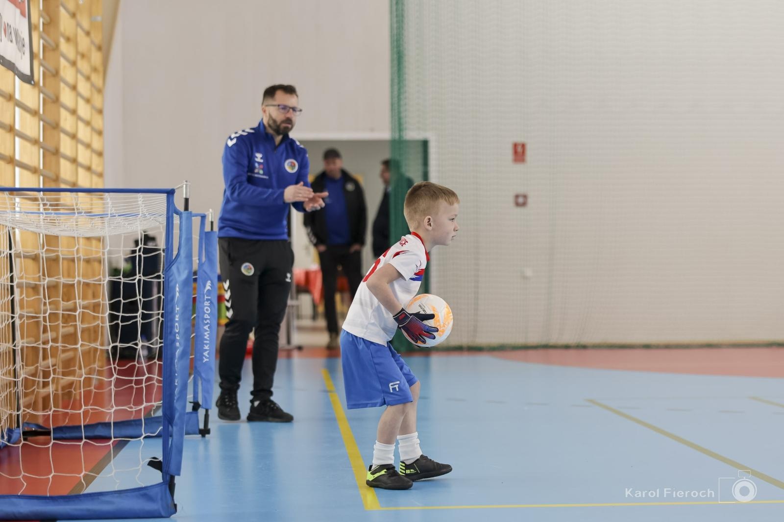 Zdjęcie w galerii na portalu naszraciborz.pl: Zacięta rywalizacja młodych piłkarzy w Krzanowicach [FOTO] wiadomości z regionu
