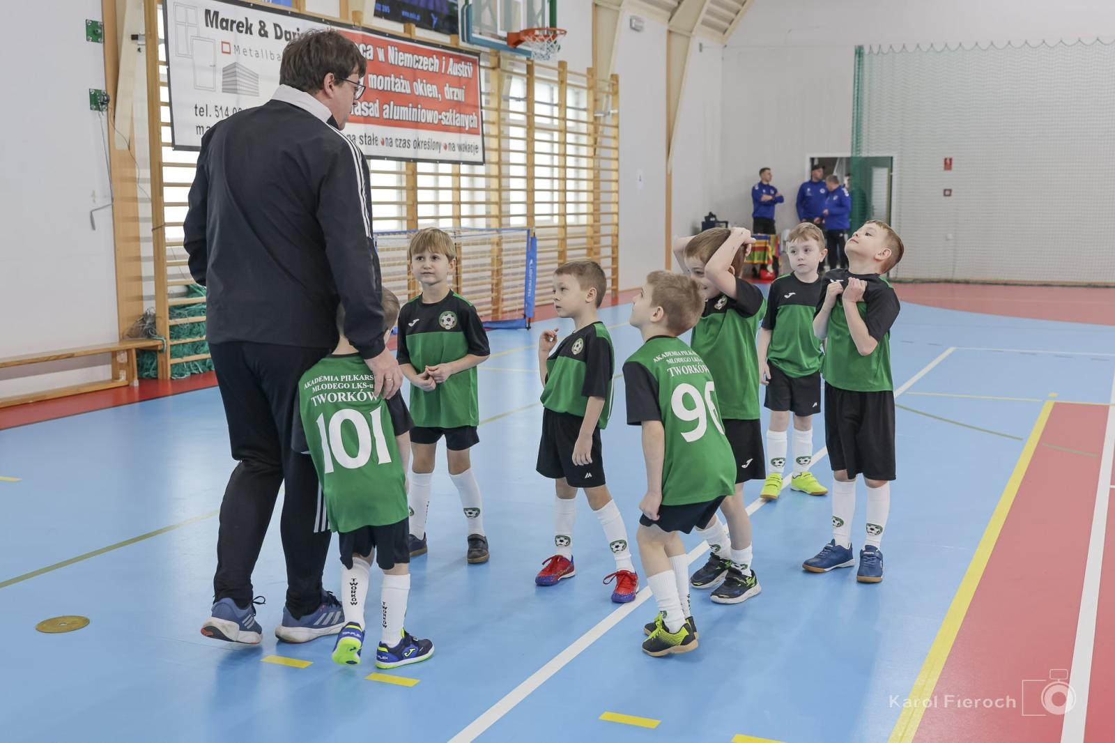 Zdjęcie w galerii na portalu naszraciborz.pl: Zacięta rywalizacja młodych piłkarzy w Krzanowicach [FOTO] wiadomości z regionu
