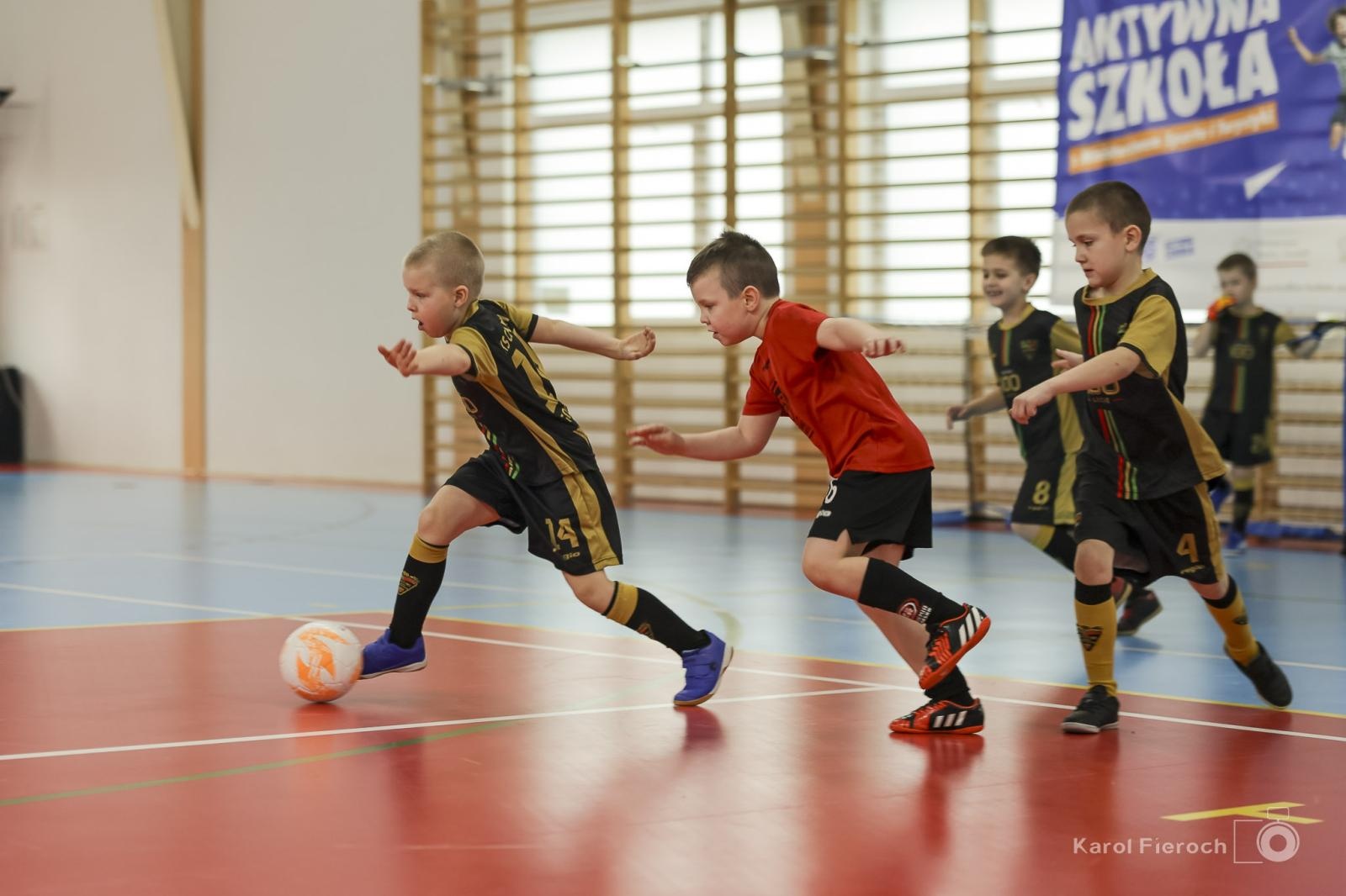 Zdjęcie w galerii na portalu naszraciborz.pl: Zacięta rywalizacja młodych piłkarzy w Krzanowicach [FOTO] wiadomości z regionu