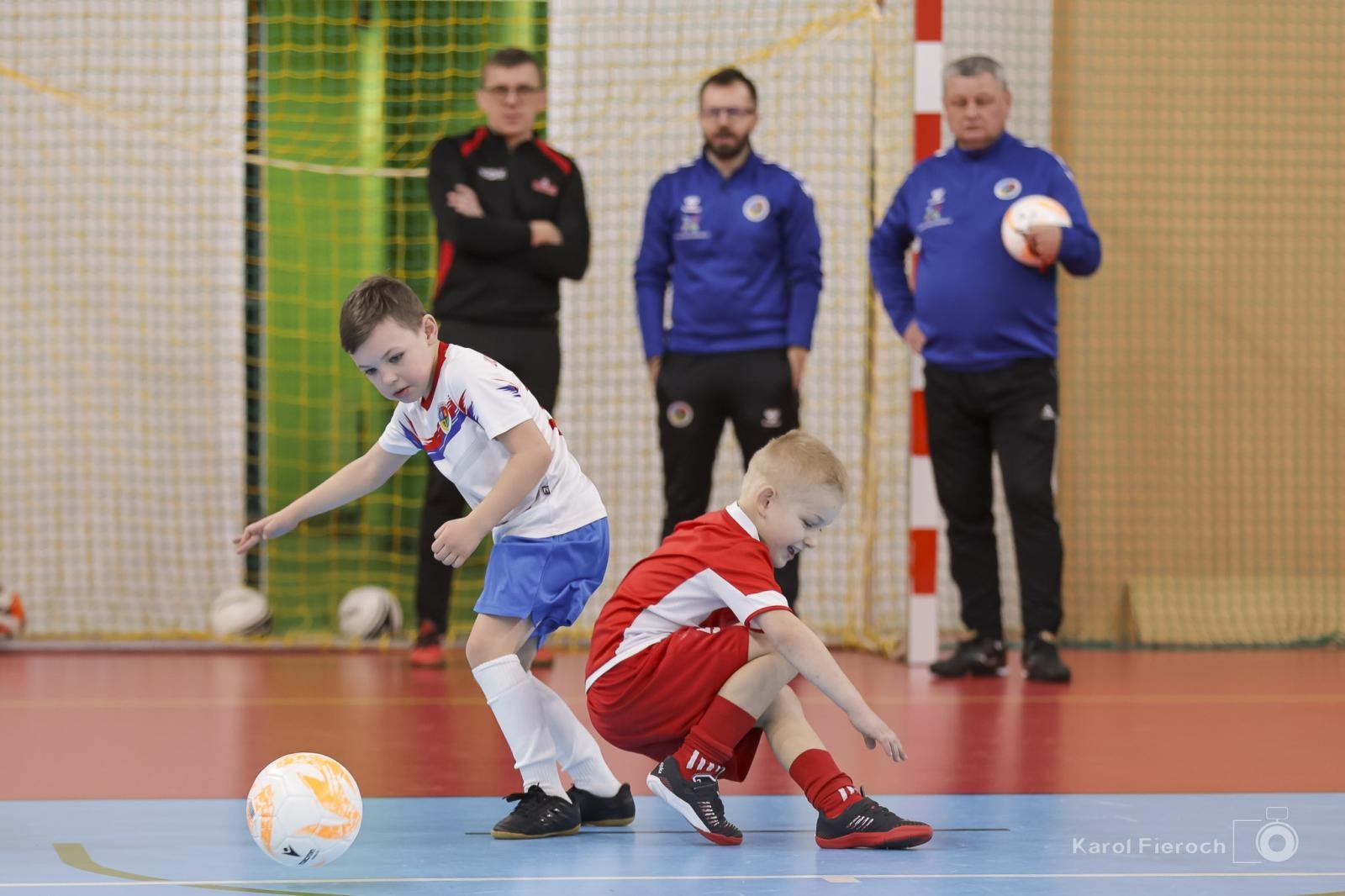 Zdjęcie w galerii na portalu naszraciborz.pl: Zacięta rywalizacja młodych piłkarzy w Krzanowicach [FOTO] wiadomości z regionu