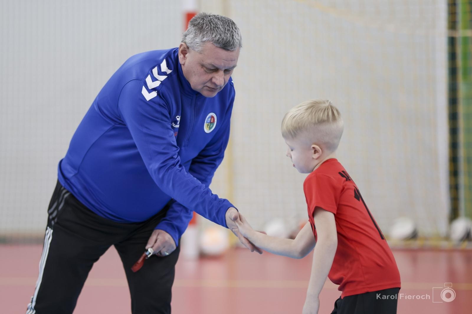 Zdjęcie w galerii na portalu naszraciborz.pl: Zacięta rywalizacja młodych piłkarzy w Krzanowicach [FOTO] wiadomości z regionu