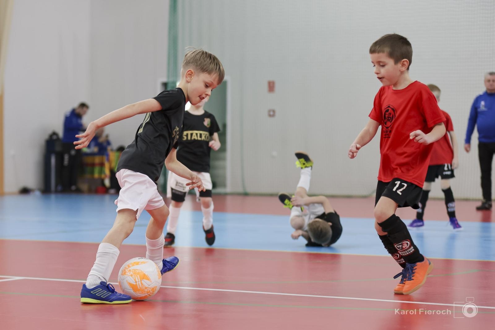 Zdjęcie w galerii na portalu naszraciborz.pl: Zacięta rywalizacja młodych piłkarzy w Krzanowicach [FOTO] wiadomości z regionu
