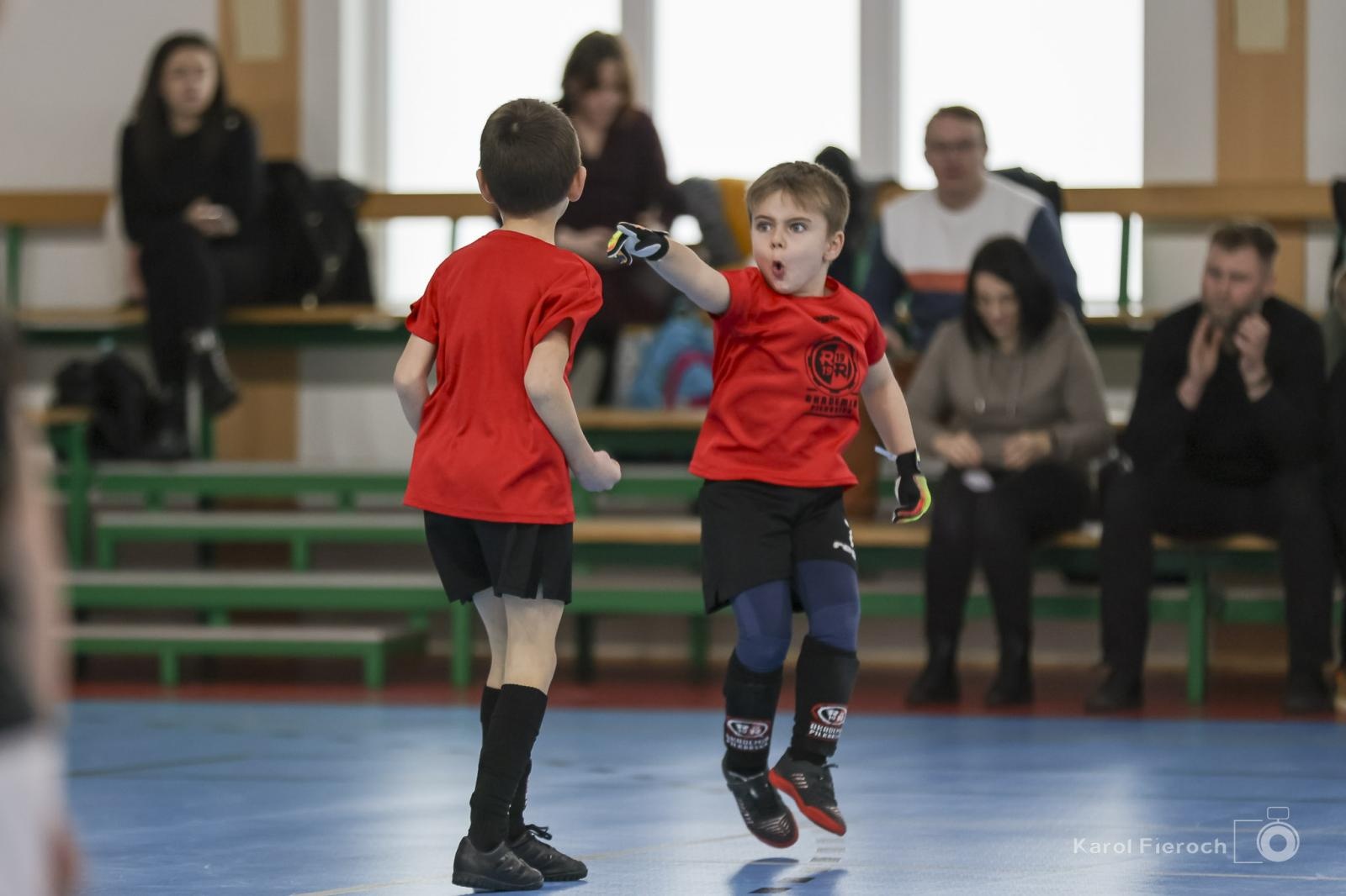Zdjęcie w galerii na portalu naszraciborz.pl: Zacięta rywalizacja młodych piłkarzy w Krzanowicach [FOTO] wiadomości z regionu