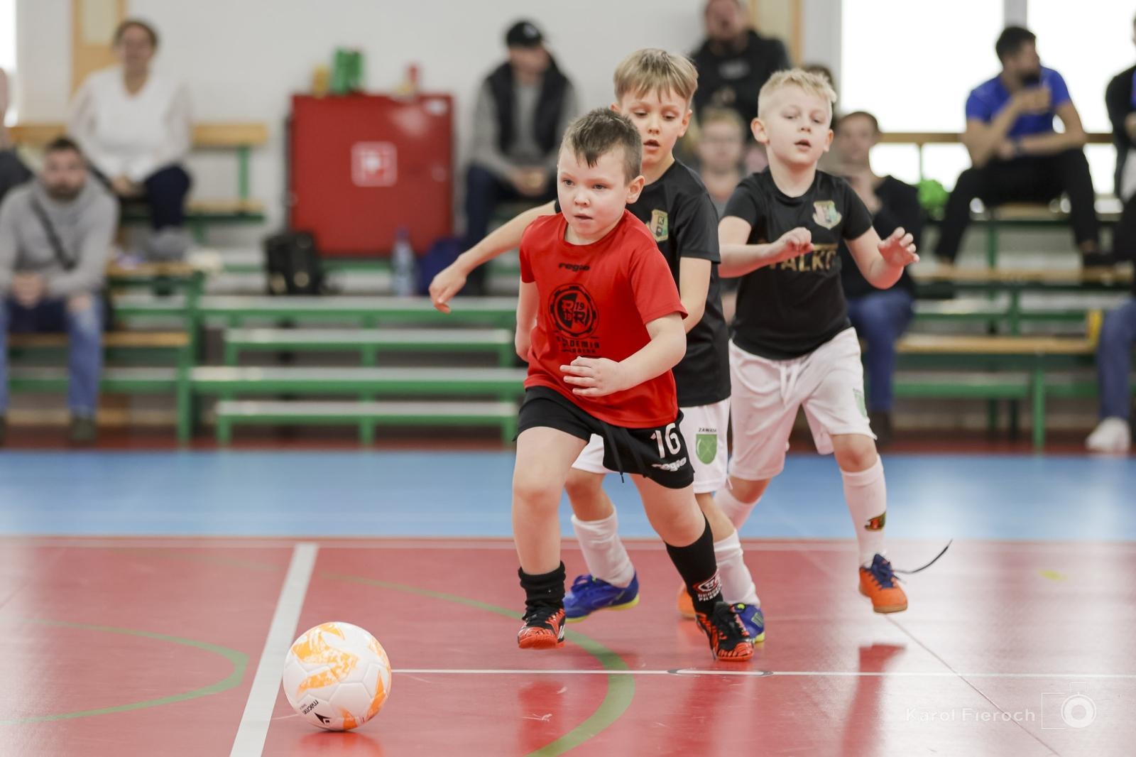 Zdjęcie w galerii na portalu naszraciborz.pl: Zacięta rywalizacja młodych piłkarzy w Krzanowicach [FOTO] wiadomości z regionu