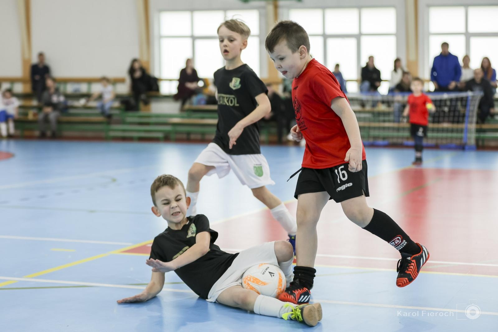 Zdjęcie w galerii na portalu naszraciborz.pl: Zacięta rywalizacja młodych piłkarzy w Krzanowicach [FOTO] wiadomości z regionu