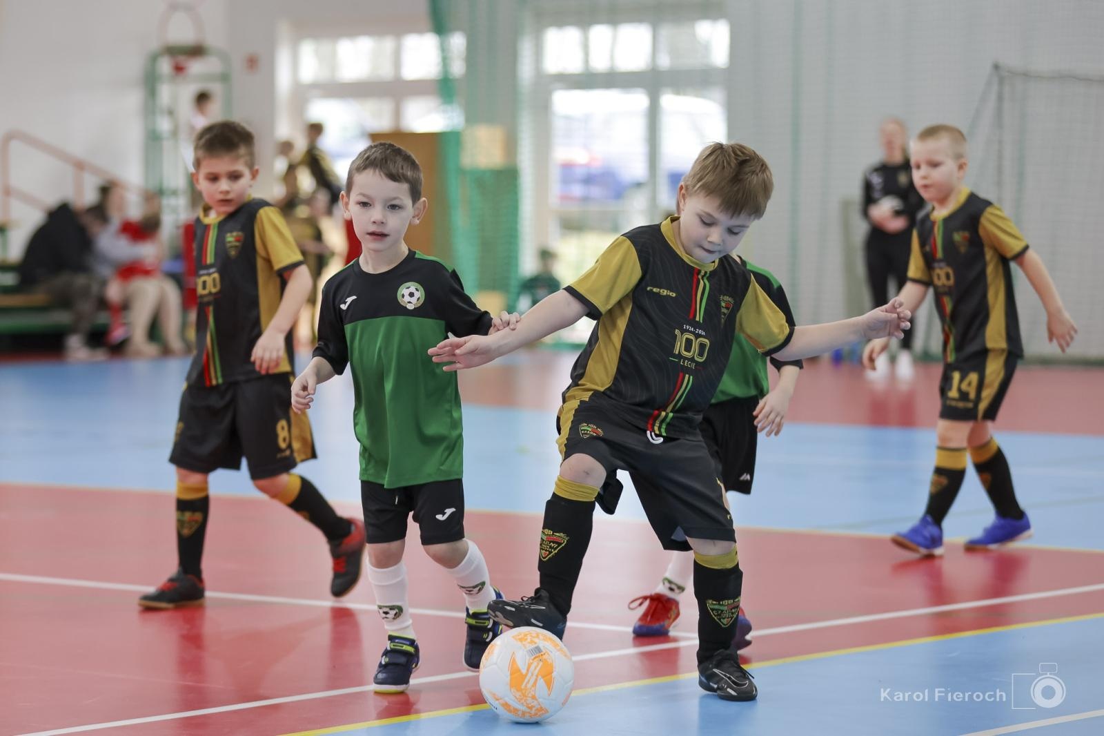 Zdjęcie w galerii na portalu naszraciborz.pl: Zacięta rywalizacja młodych piłkarzy w Krzanowicach [FOTO] wiadomości z regionu