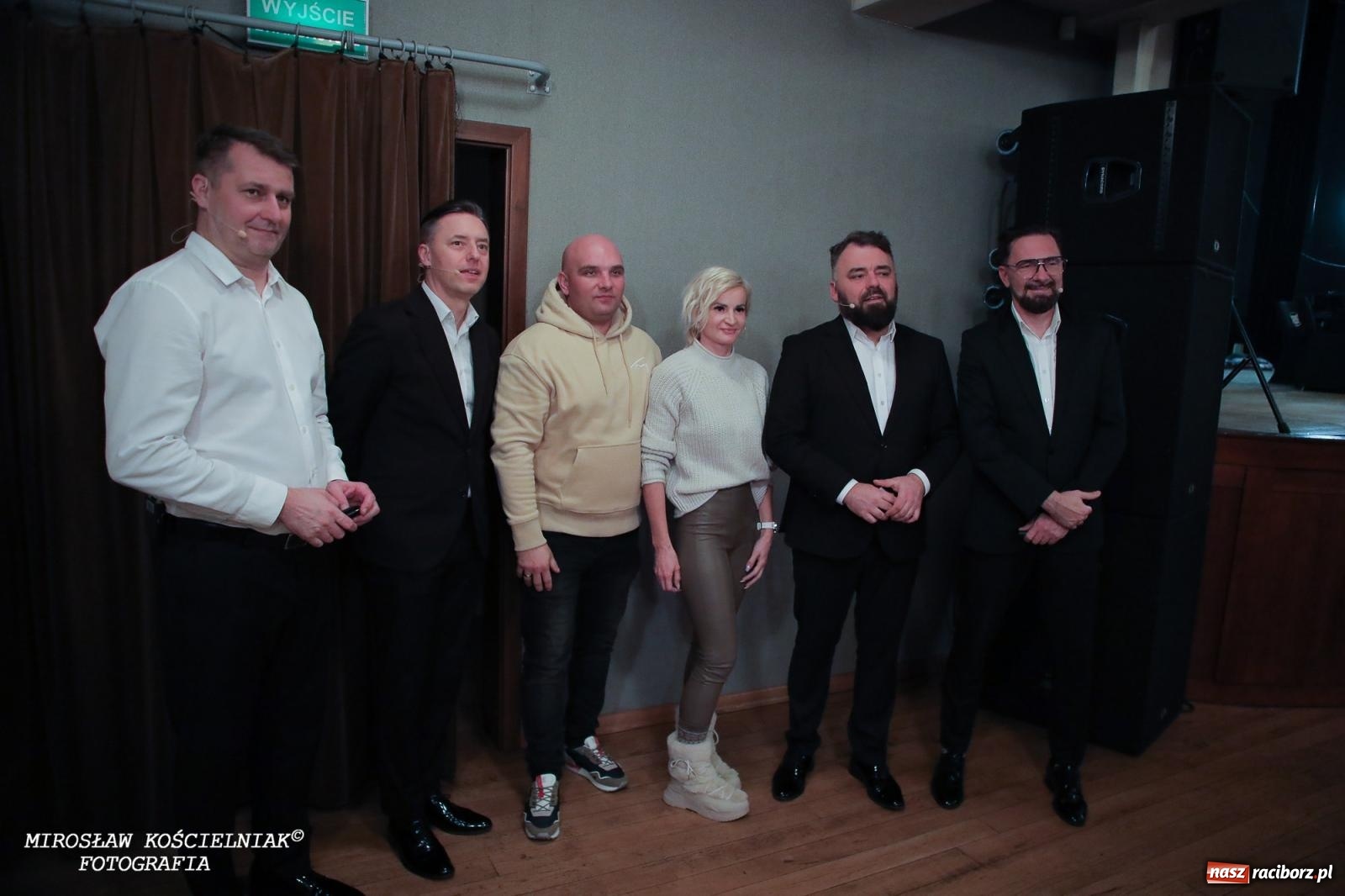 Zdjęcie w galerii na portalu naszraciborz.pl: Z żartami nie ma żartów. Kabaret Młodych Panów w Raciborzu [FOTO] wiadomości z regionu