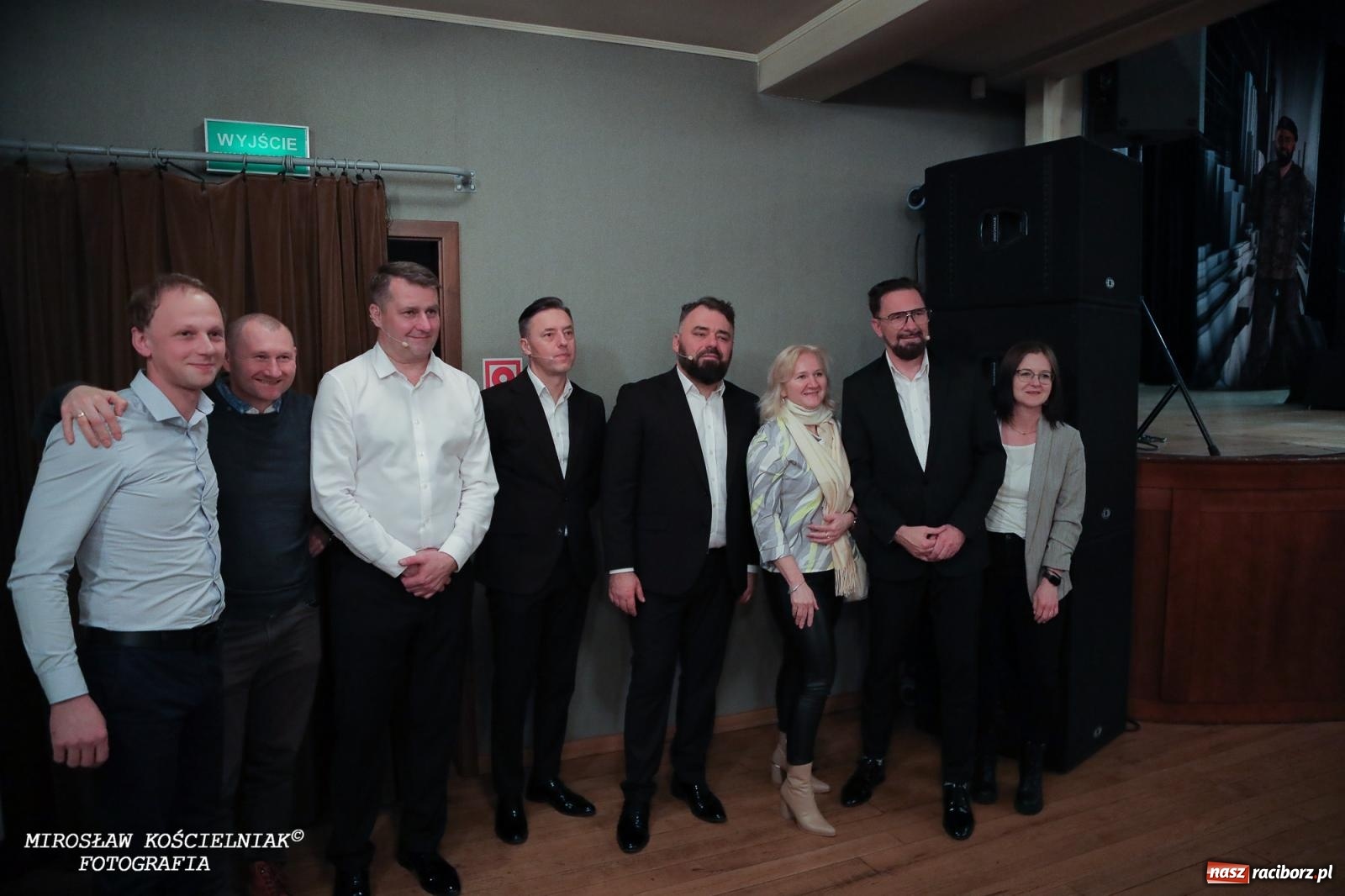 Zdjęcie w galerii na portalu naszraciborz.pl: Z żartami nie ma żartów. Kabaret Młodych Panów w Raciborzu [FOTO] wiadomości z regionu